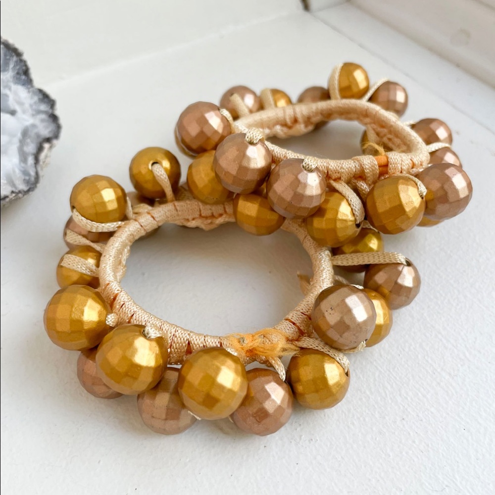 • beaded bracelets • - Picture 2 of 2